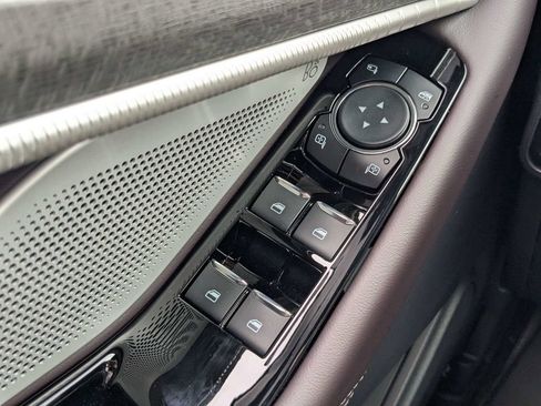 New 2026 Ford Explorer Platinum RWD image 24