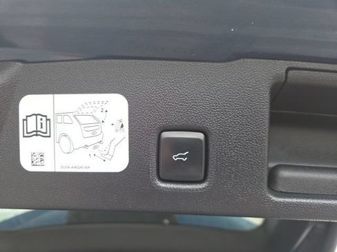 Used 2020 Ford Escape SEL AWD/4WD image 29