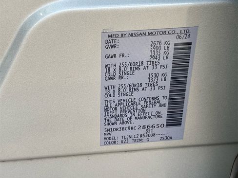 Certified 2024 Nissan Pathfinder SV image 30