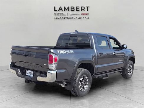 Used 2021 Toyota Tacoma TRD Off-Road AWD/4WD image 5