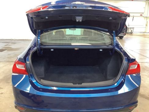 Used 2019 Chevrolet Malibu LS FWD image 12
