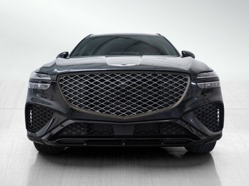 Used 2025 Genesis GV70 2.5T w/ Sport Prestige Package AWD/4WD image 2