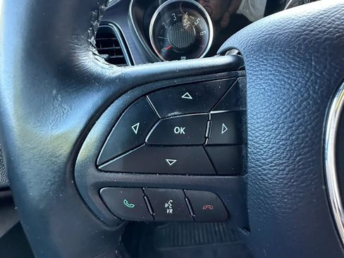 Used 2018 Dodge Challenger SXT RWD image 34