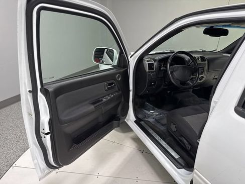 Used 2011 Chevrolet Colorado LT RWD image 5