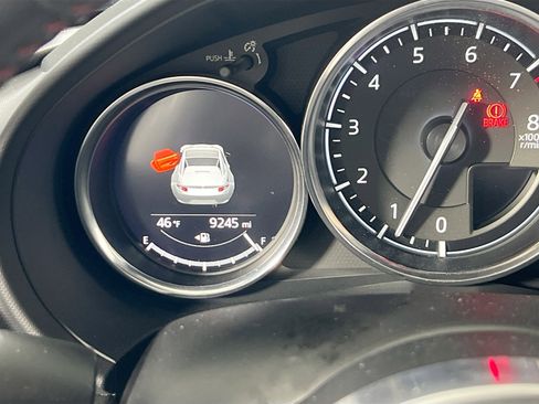 Used 2019 MAZDA MX-5 Miata RF Grand Touring w/ GT-S Package image 12