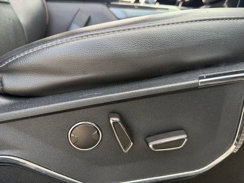 Used 2021 Ford F150 Lariat image 16