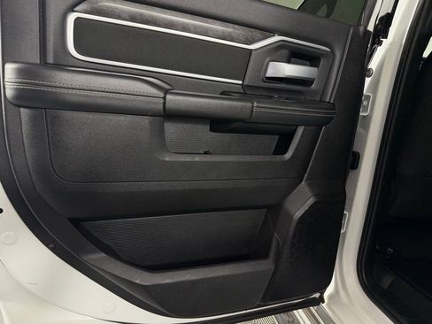 Used 2024 RAM 2500 Big Horn w/ Bed Utility Group image 26