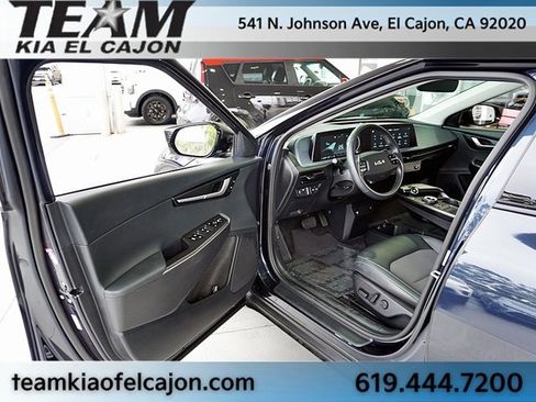 Certified 2022 Kia EV6 Light image 38