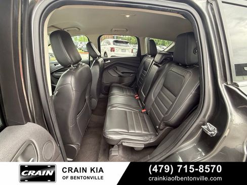 Used 2019 Ford Escape Titanium AWD/4WD image 25