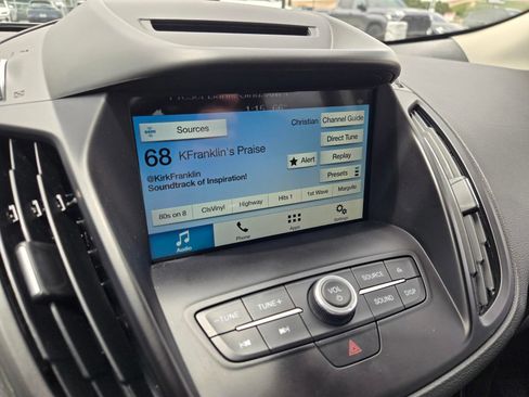 Certified 2018 Ford Escape SE w/ SE Sport Appearance Package AWD/4WD image 24