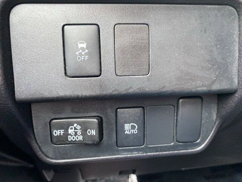 Used 2023 Toyota Tacoma SR image 28