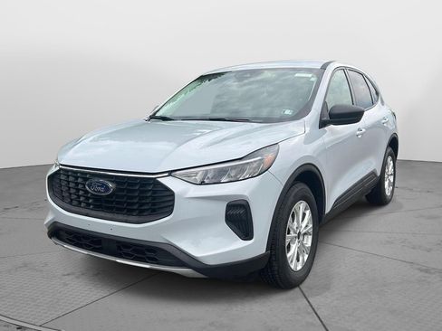 Used 2025 Ford Escape Active AWD/4WD image 1