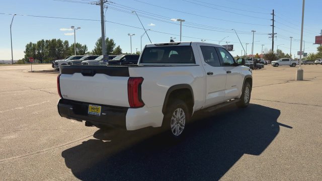 Used 2025 Toyota Tundra SR5 AWD/4WD image 8