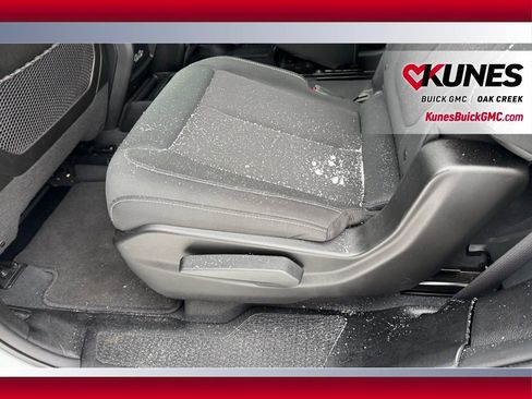 Used 2023 Jeep Grand Cherokee L Laredo image 9