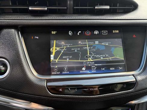 Used 2019 Cadillac XT5 Luxury w/ Sport Package image 13