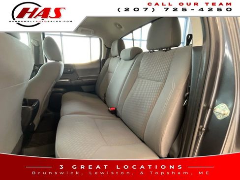 Used 2020 Toyota Tacoma SR5 image 10