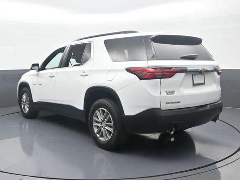 Used 2023 Chevrolet Traverse LT image 4