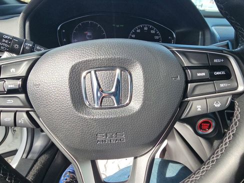 Used 2019 Honda Accord Sport image 12