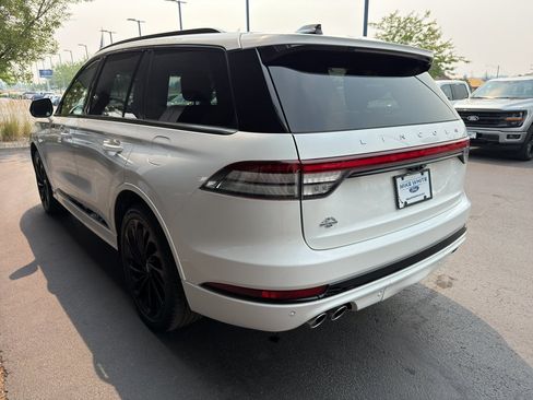 Used 2025 Lincoln Aviator Reserve w/ Equipment Group 201A AWD/4WD image 14
