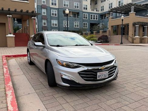 Used 2020 Chevrolet Malibu LT FWD image 14