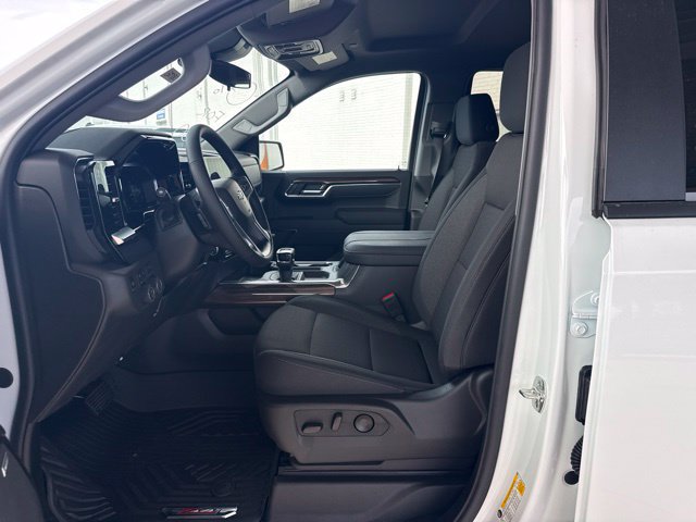 New 2026 Chevrolet Silverado 1500 RST AWD/4WD image 13
