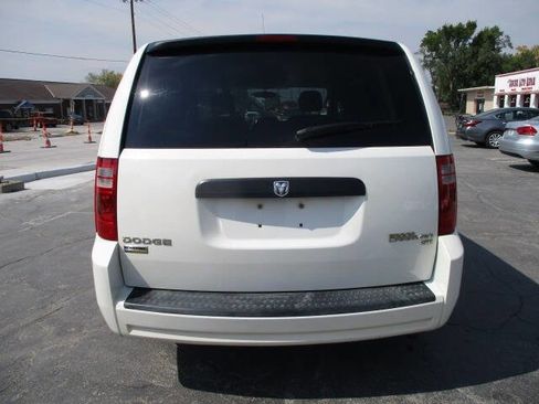Used 2010 Dodge Grand Caravan SE w/ Climate Group image 7