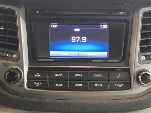 Used 2017 Hyundai Tucson SE w/ SE Popular Package 02 FWD image 25