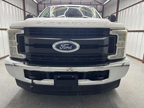 Used 2017 Ford F250 XL w/ Power Equipment Group image 2