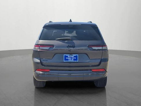 New 2026 Jeep Grand Cherokee L Limited AWD/4WD image 5