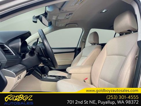 Used 2018 Subaru Outback 2.5i Premium image 22