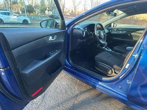 Used 2021 Kia Forte LXS image 26