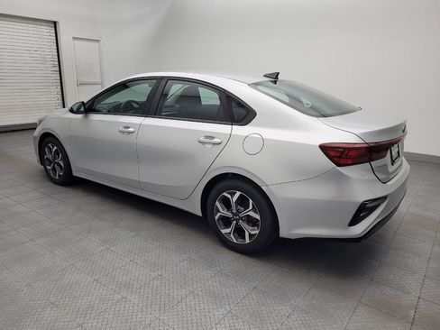 Used 2019 Kia Forte LXS FWD image 3