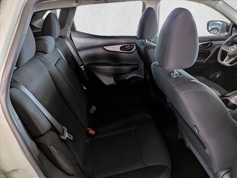 Used 2020 Nissan Rogue Sport S w/ Appearance Package FWD image 19