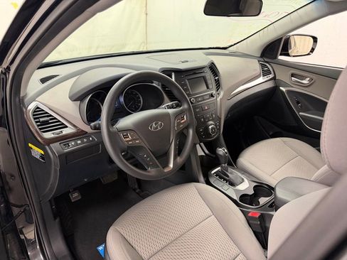 Used 2018 Hyundai Santa Fe Sport w/ Cargo Package FWD image 20