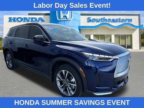 Used 2026 INFINITI QX60 Pure w/ Cargo Package FWD image 3