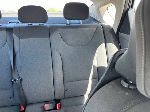 Used 2025 Kia K4 FWD image 31