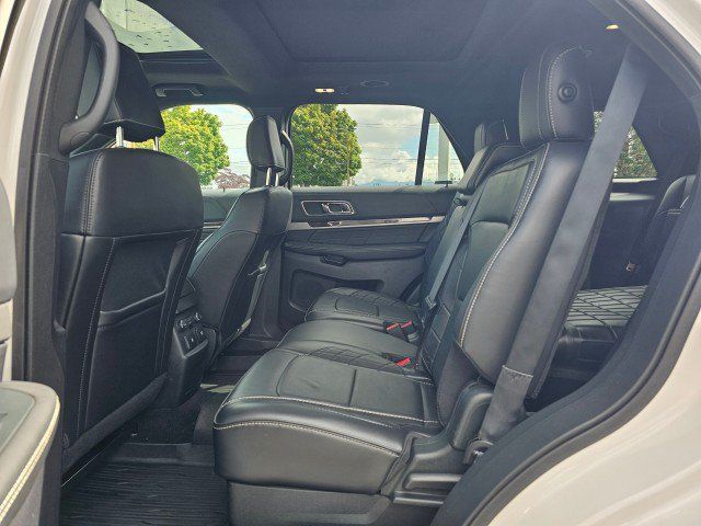 Used 2019 Ford Explorer Platinum AWD/4WD image 21