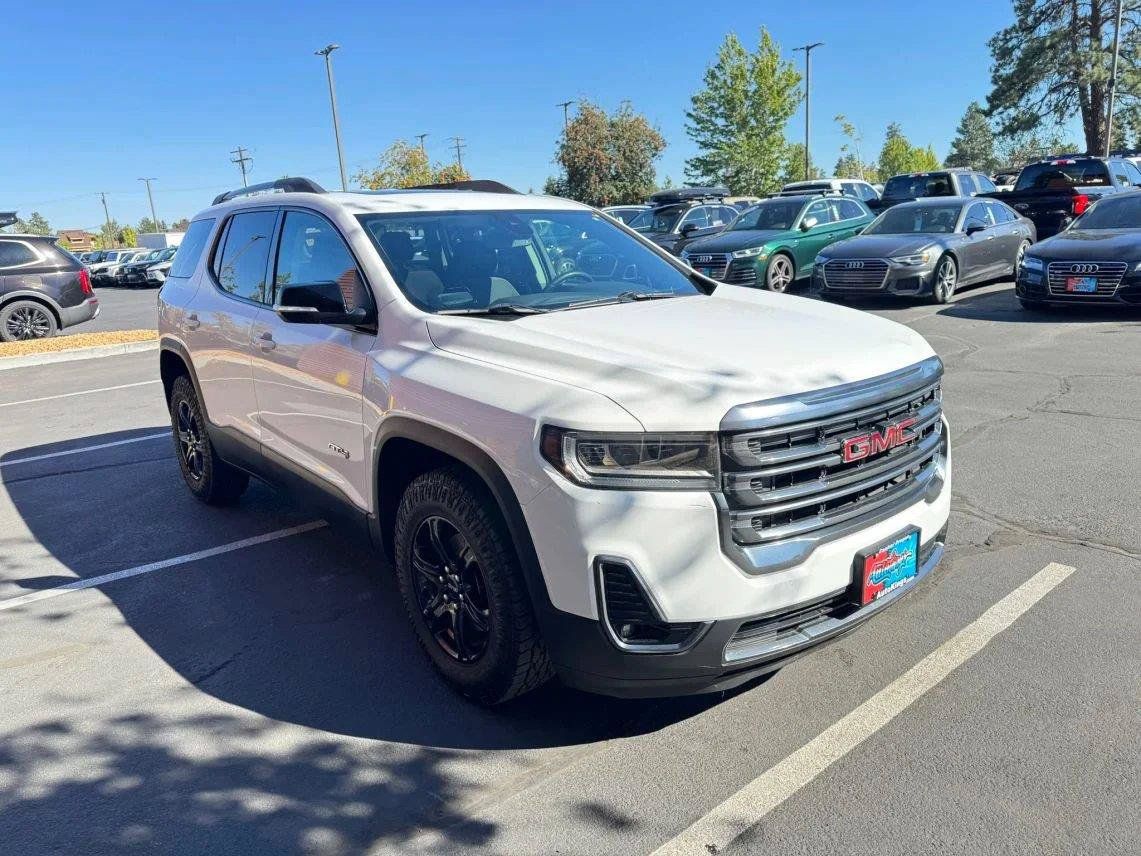 Used 2023 GMC Acadia AT4 AWD/4WD image 7