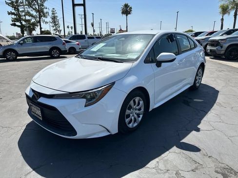 Used 2024 Toyota Corolla LE FWD image 3