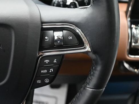 Certified 2023 Lincoln Navigator Reserve AWD/4WD image 14