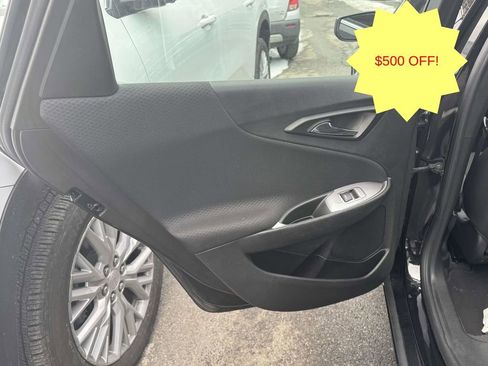 Used 2024 Chevrolet Malibu LT FWD image 11