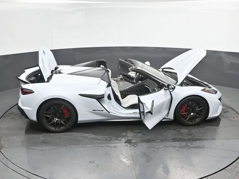 Used 2024 Chevrolet Corvette Z06 w/ Battery Protection Package RWD image 49