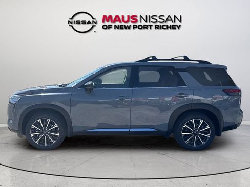 New 2026 Nissan Pathfinder Platinum w/ Cargo Package FWD image 8