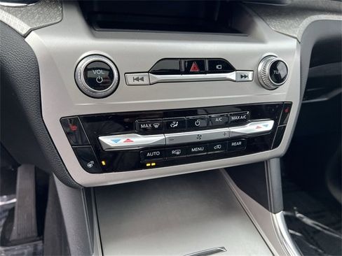 Used 2022 Ford Explorer Timberline image 17