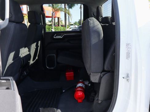 Used 2025 Chevrolet Silverado 3500 LT w/ Convenience Package image 42