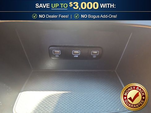 Used 2023 Kia Carnival LX FWD image 28