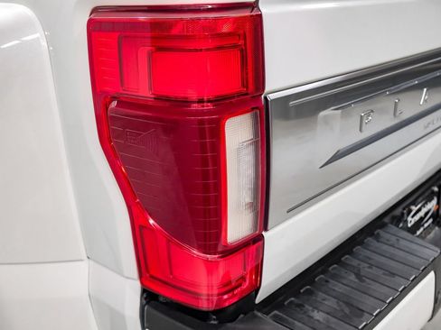 Used 2021 Ford F450 Platinum w/ FX4 Off-Road Package AWD/4WD image 45