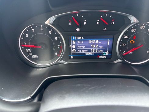 Used 2021 Chevrolet Blazer LT FWD image 19