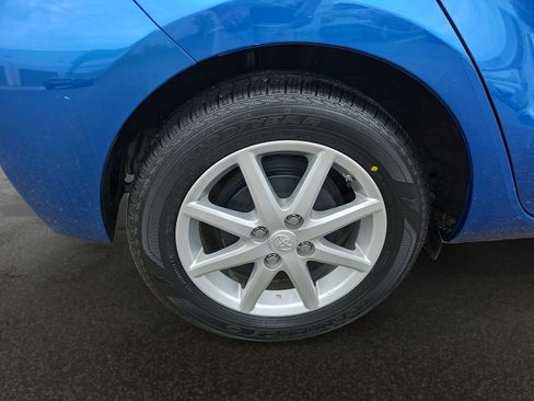 Used 2014 Toyota Prius C Three FWD image 41