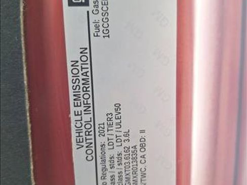 Used 2021 Chevrolet Colorado LT w/ Safety Package image 21